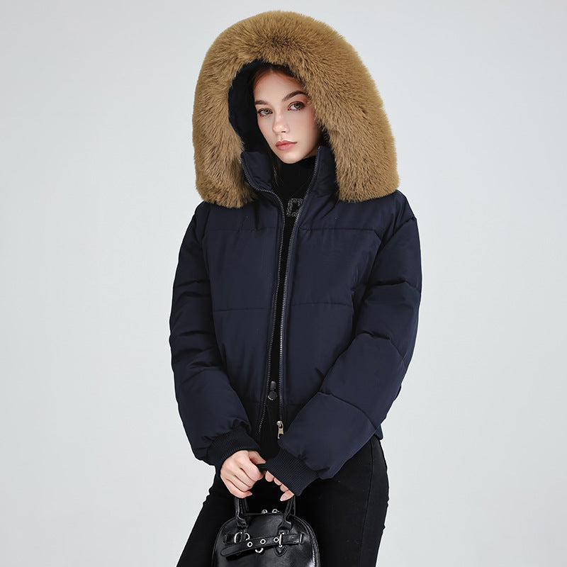 Veste Femme à Capuche avec Col en Fourrure – Élégance et Chaleur au Quotidien