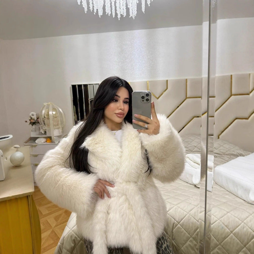 Manteau en peluche éco-responsable – Coupe ample et col polo tendance